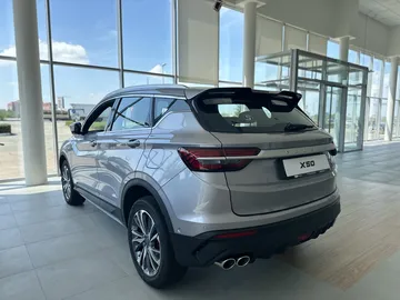 Купить Belgee X50 Серебристый 1.5 AMT (150 л.с.) от 2275990 ₽. в Оренбурге