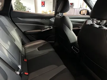 Купить Geely Cityray Серебристый 1.5 AMT (147 л.с.) от 2904990 ₽. в Оренбурге