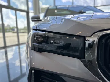 Купить Geely Monjaro Серебряный 2.0 AT (238 л.с.) 4WD от 4552190 ₽. в Оренбурге