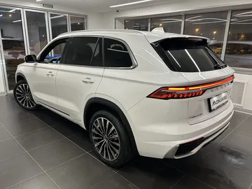 Купить Geely Monjaro, I Белый 2.0 AT (238 л.с.) 4WD от 4000000 ₽. в Оренбурге