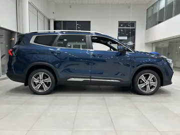 Купить Geely Okavango, I Рестайлинг Синий 2.0 AMT (200 л.с.) от 2800000 ₽. в Оренбурге